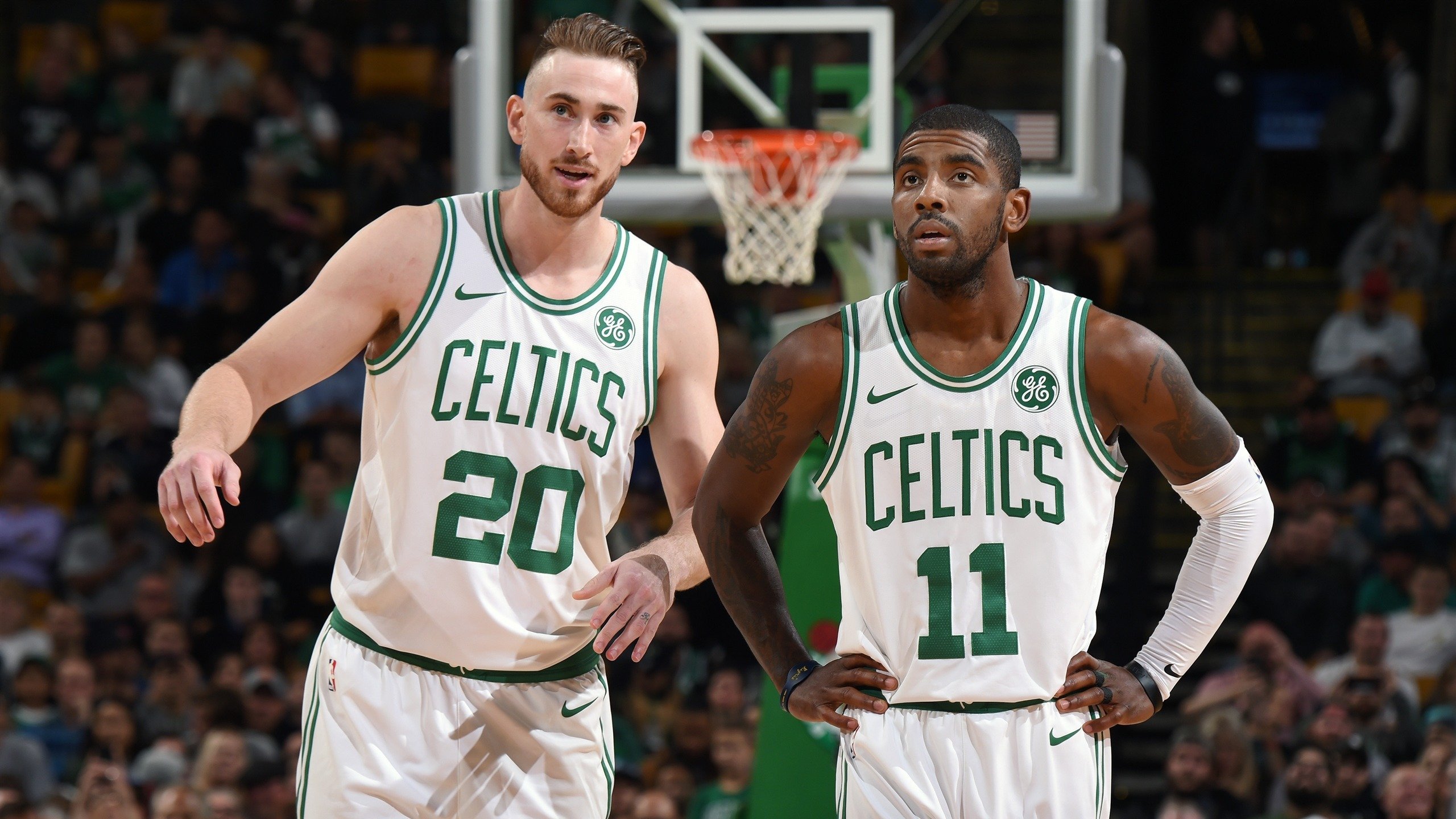 世界杯震撼夜,泰国足球奇迹降临!库尔图瓦封神之战,压哨绝杀让奥地利梦碎